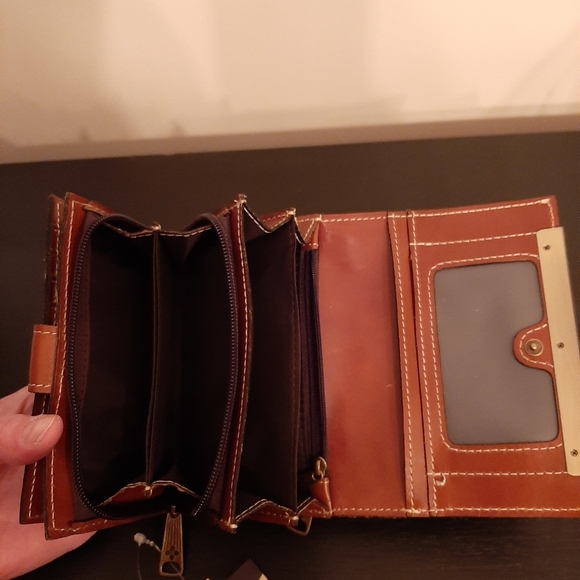 SOLD - Picture 3 of 6